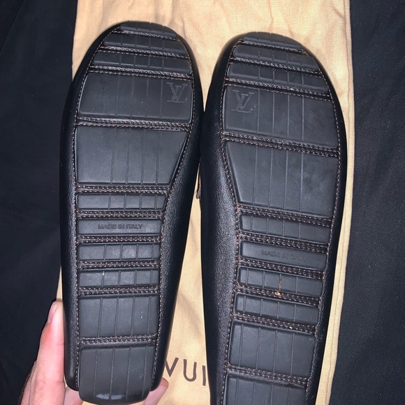 Woman’s Louis Vuitton Loafers - Picture 10 of 16